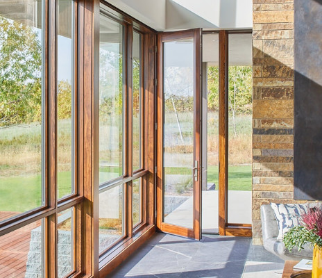 Cincinnati Pella® Door Material Types